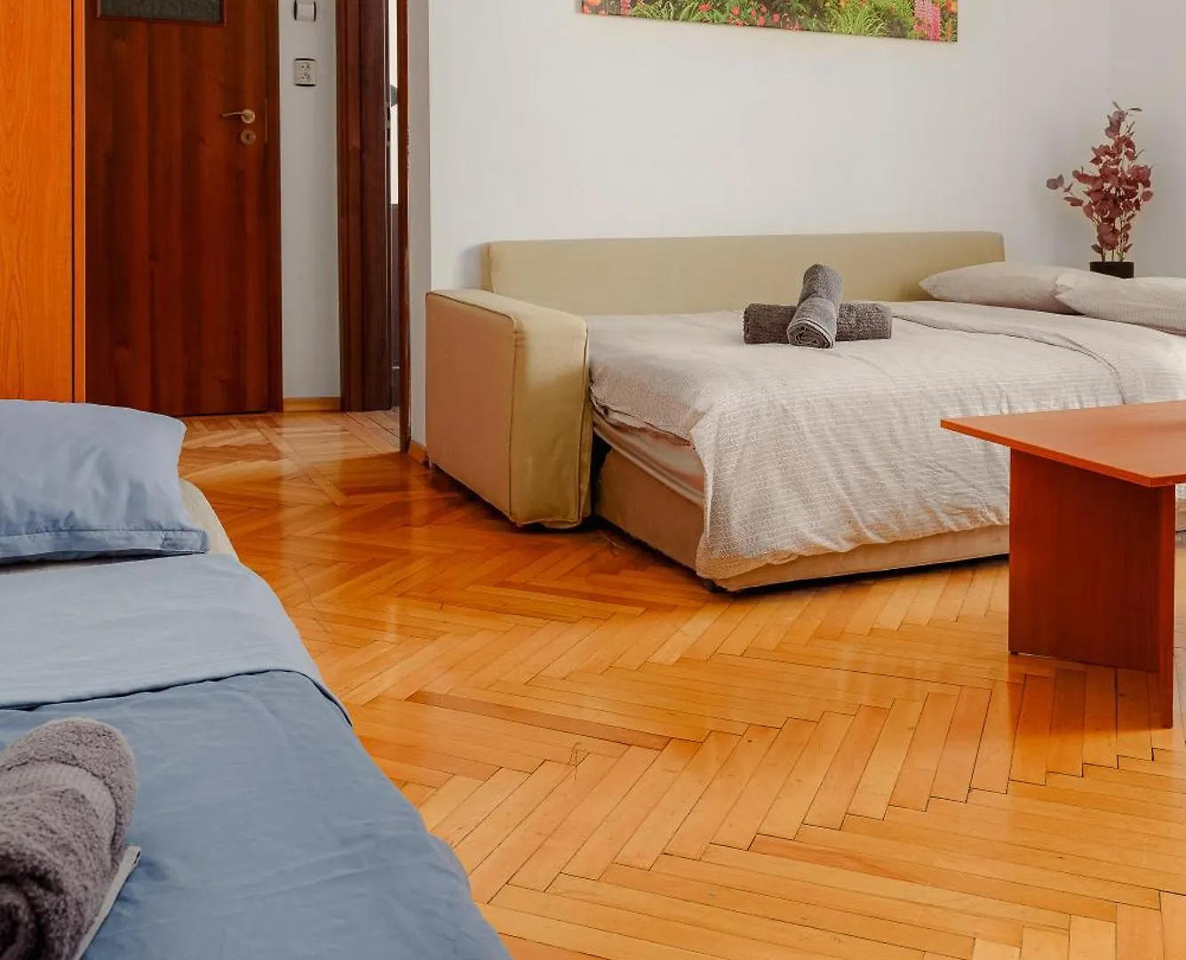 Old Town Stay Bucharest Apartment